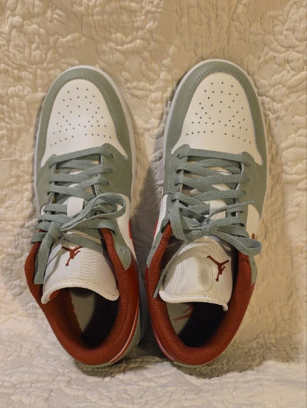 Jordan Men’s Low Sneakers - White, Sage & Rust